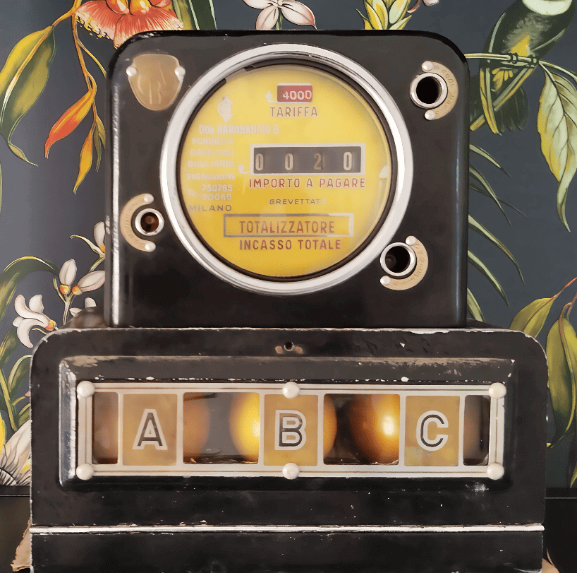 detail-score-counter-retro-object